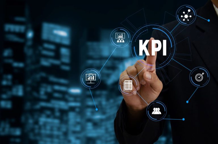 A KPI a Key Performance Indicator rövidítése.