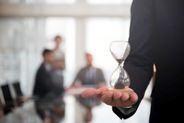 Az időkeretes tervezési módszer, amikor egy adott feladatra, vagy akár találkozóra korlátozott időt határoznak meg, és az adott idő letelte után véget ér a munka.